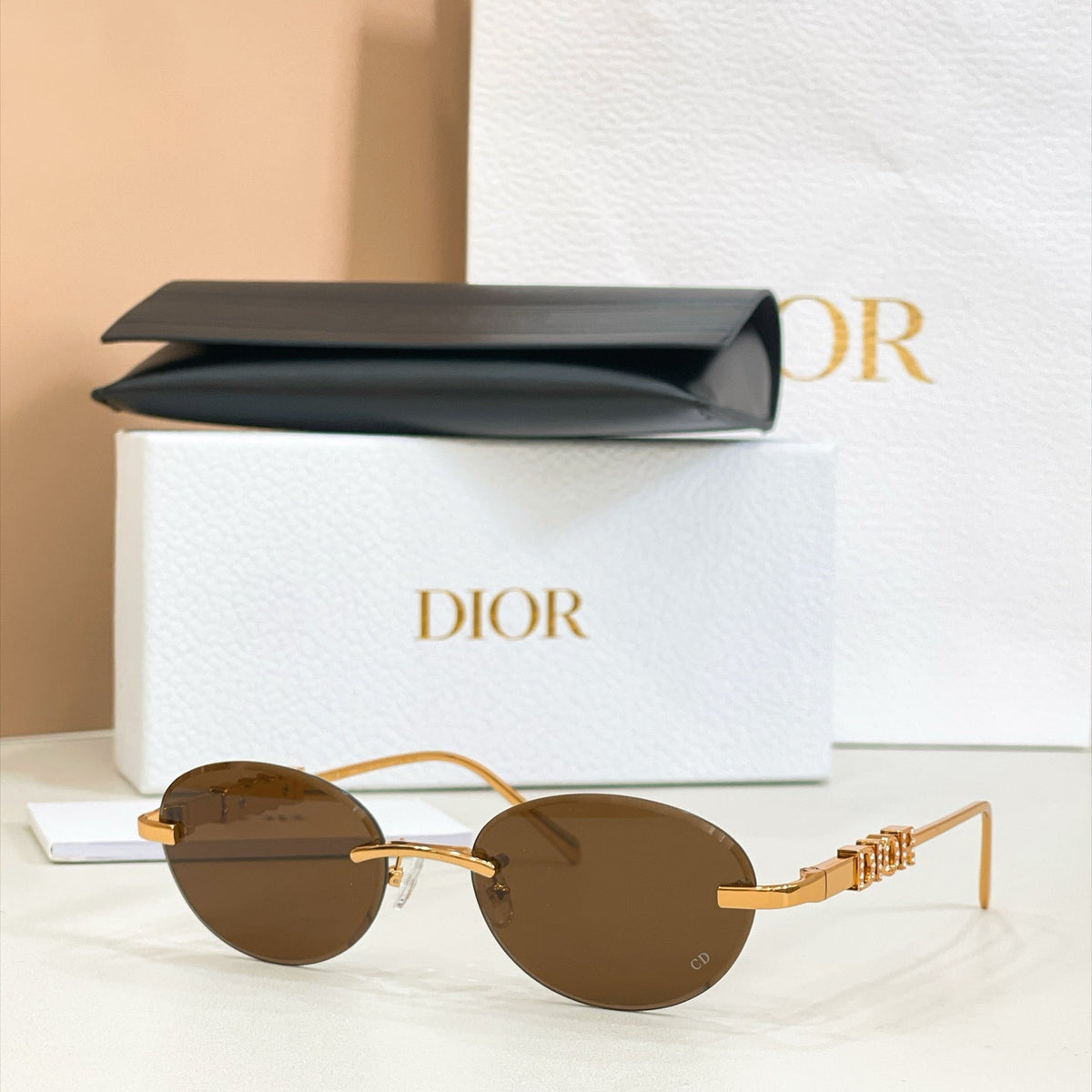 Dior DIORCAT2300M Sunglasses product image 1, provided for visual reference and product detail review
