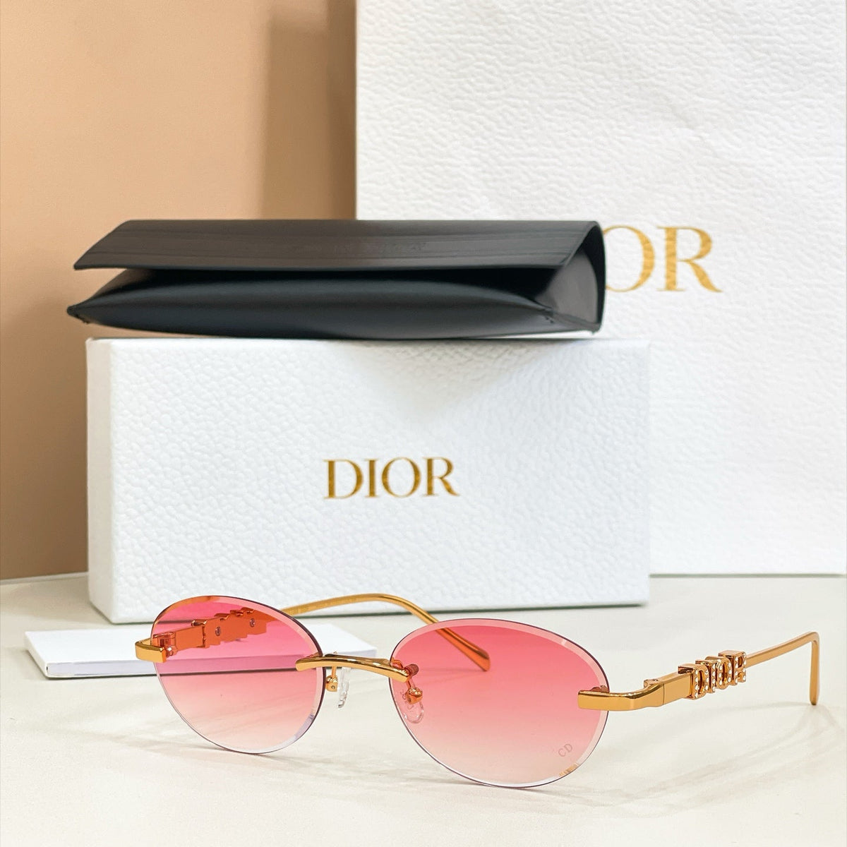 Dior DIORCAT2300M Sunglasses product image 5, provided for visual reference and product detail review