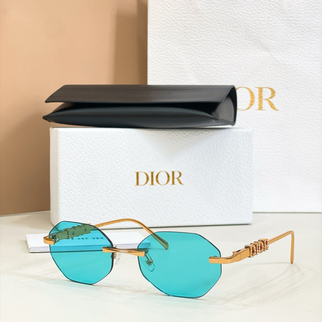 Dior DIORCAT2301M Sunglasses product image 5, provided for visual reference and product detail review