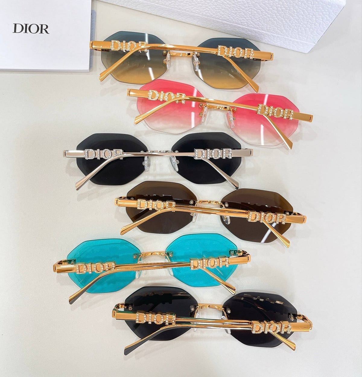 Dior DIORCAT2301M Sunglasses product image 9, provided for visual reference and product detail review